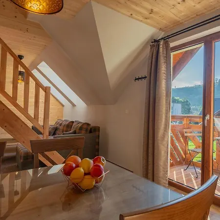 홈스테이 A Studia Flora *