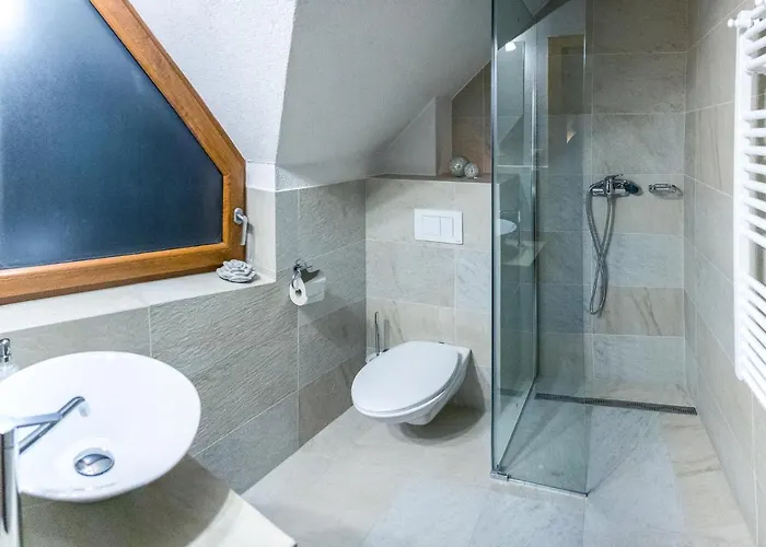 A Studia Flora * 利托福卡西尼克