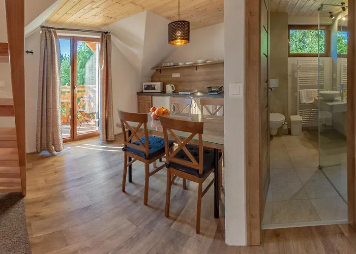 A Studia Flora 利托福卡西尼克